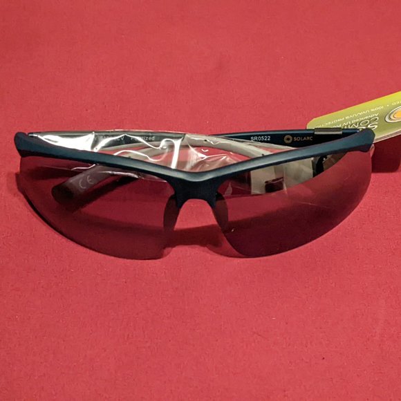 Lot of 5 Fashion Sunglasses #5*** - Picture 5 of 6